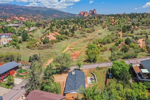 WALK straight into the Garden of the Gods on a super private, and peaceful entrance without all the other tourists!