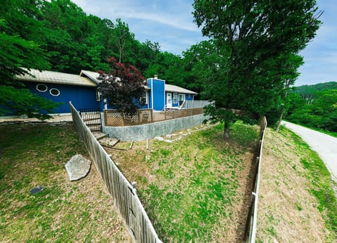 Very Private Setting on a quiet rural road near Beaver Lake Dam.