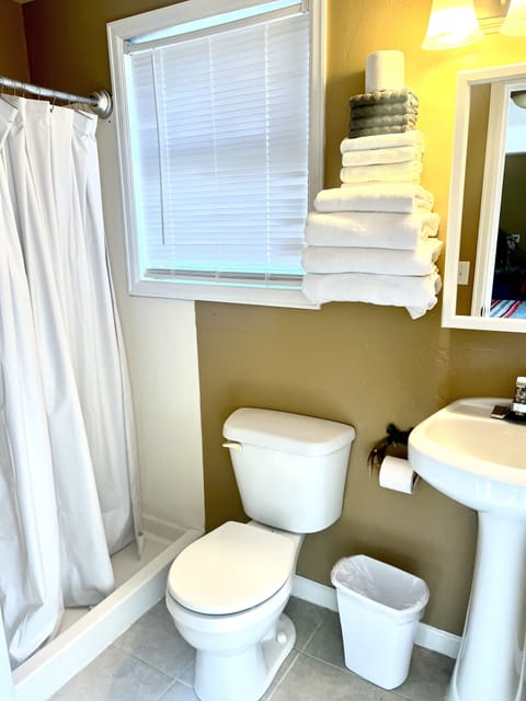 Standard Room, 2 Queen Beds (B3) | Bathroom | Designer toiletries, hair dryer, towels, soap
