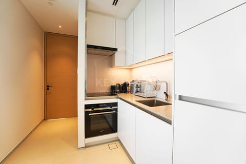 Deluxe Apartment, 1 Bedroom | Private kitchen | Full-size fridge, dishwasher, cookware/dishes/utensils