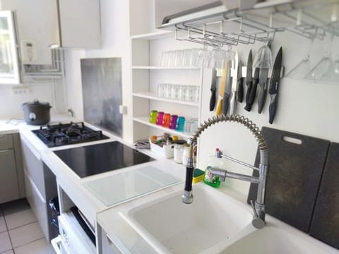 Kitchen sink and stove tops