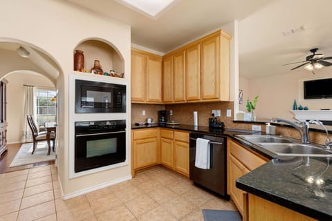 Whether you're a seasoned chef or just looking to whip up a quick meal, our chef's kitchen is the ultimate place to indulge your culinary passions.