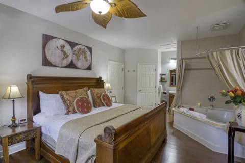 Premium Room, 1 King Bed, City View (Patricia's Suite) | Premium bedding, down comforters, individually decorated