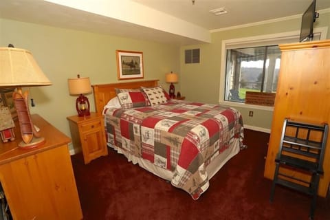 Condo, 1 Bedroom | 1 bedroom, iron/ironing board, free WiFi