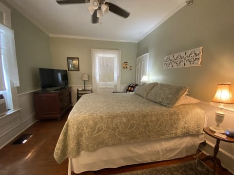 Room, 1 Queen Bed (Mister Charlie's Room) | Individually decorated, individually furnished, iron/ironing board