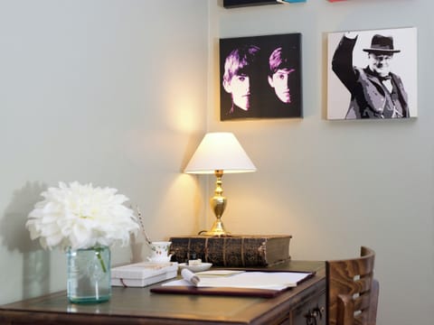 Landing | Crown Inn, Woolhope, near Ledbury