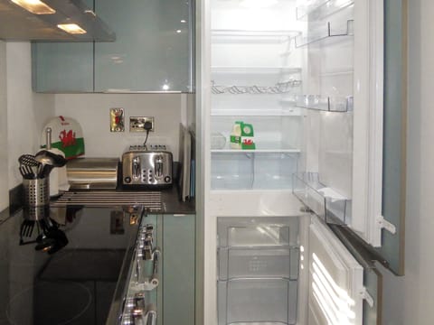 Modern built-in appliances within kitchen | Foxes Reach, Catbrook, near Tintern