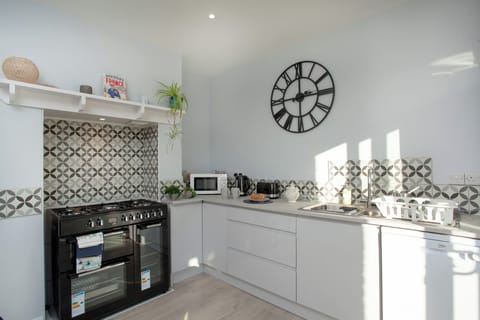 Kitchen | Seymour House, Exmouth