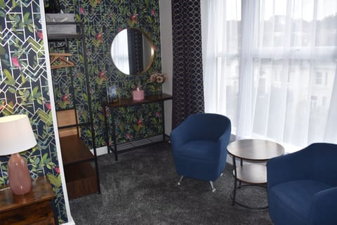 Deluxe Room | Soundproofing, free WiFi, bed sheets