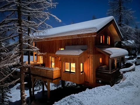 Holiday Home Exterior [winter]