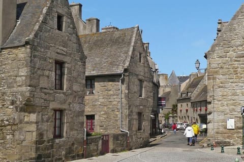 Region [summer] (&gt;5 km)