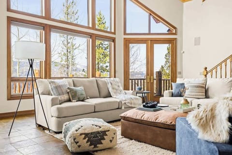 Main level living area