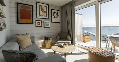 Studio Suite | Living area | 26-inch Smart TV with digital channels, TV