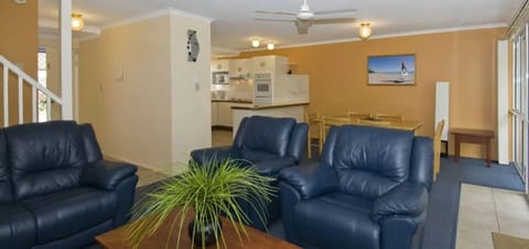 Three Bedroom Townhouse | Living area | Flat-screen TV