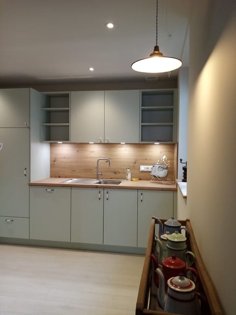 Comfort House | Private kitchen | Electric kettle