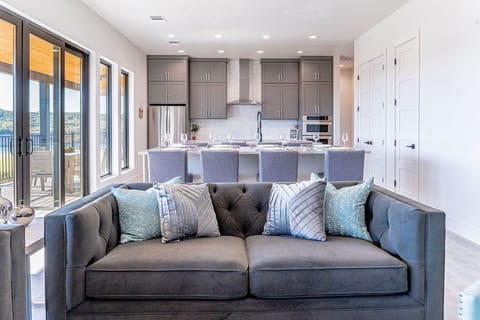 Open Concept Design - Walker Luxury Vacation Rentals