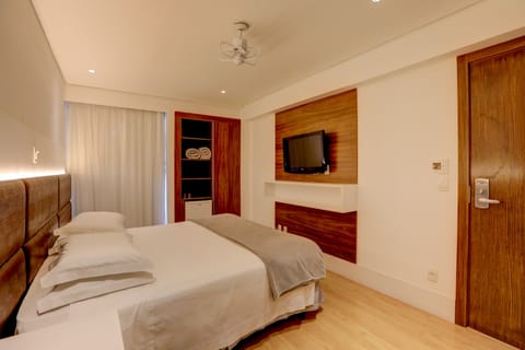 Double Room, City View | Minibar, soundproofing, free WiFi, bed sheets