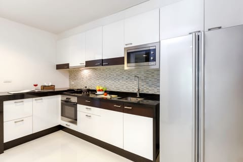 2 Bedroom Suite  | Private kitchen | Stovetop