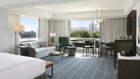 Studio Suite, 1 King Bed | 1 bedroom, Frette Italian sheets, premium bedding, down comforters