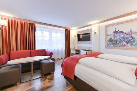 Superior Room (shared room) | In-room safe, individually furnished, desk, free WiFi