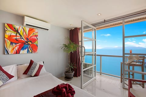 Standard Double Room Sea View | In-room safe, desk, soundproofing, free cribs/infant beds