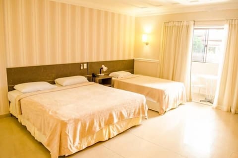 Deluxe Suite | Free WiFi, bed sheets