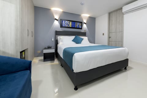 Standard Double Room | Frette Italian sheets, premium bedding, down comforters, pillowtop beds