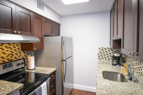 Deluxe 2 Bedroom Apartment | Private kitchen | Coffee/tea maker