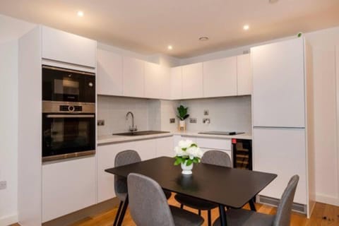 Apartment | Private kitchen | Fridge, microwave, oven, stovetop