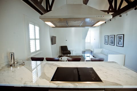 Executive Suite, 1 Bedroom, Kitchen | Living room | LCD TV, iPod dock