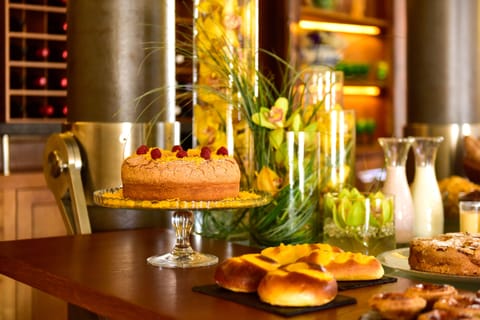 Daily buffet breakfast (EUR 10 per person)