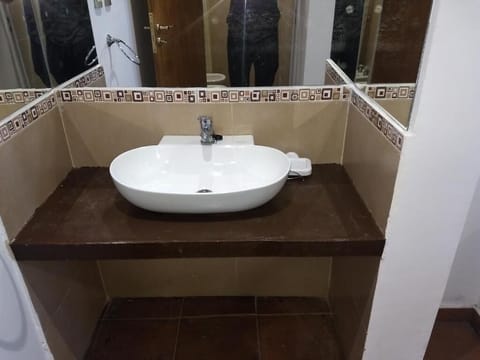 Superior Double Room | Bathroom | Shower, rainfall showerhead, hair dryer, bidet