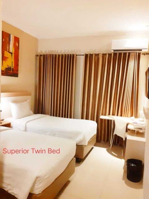 Superior Room | Premium bedding, in-room safe, desk, soundproofing