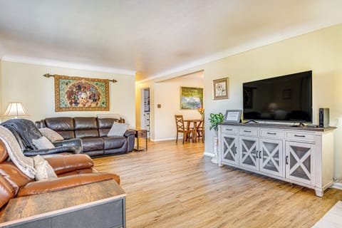 Indianapolis Vacation Rental | 4BR | 2BA | 3 Steps to Enter | 2,268 Sq Ft