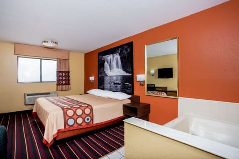 Suite, 1 King Bed | In-room safe, desk, iron/ironing board, free WiFi