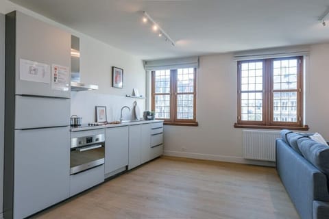 Fully equipped and spacious kitchen