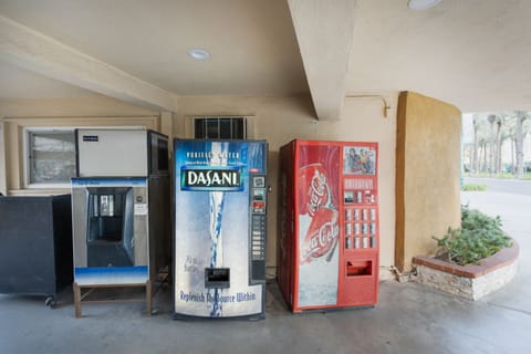 Vending machine