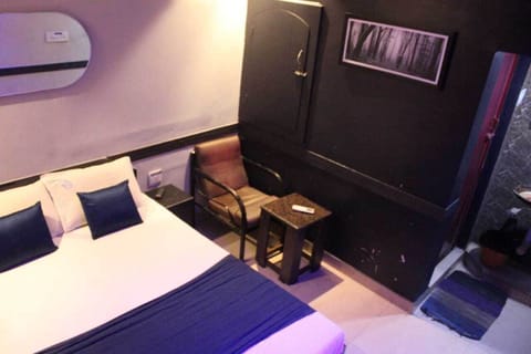 Standard Double Room | Egyptian cotton sheets, premium bedding, free WiFi