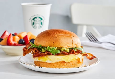 Daily cooked-to-order breakfast (USD 5.95 per person)