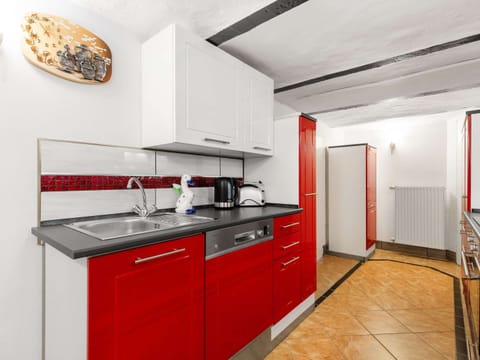 Apartment | Private kitchen | Highchair