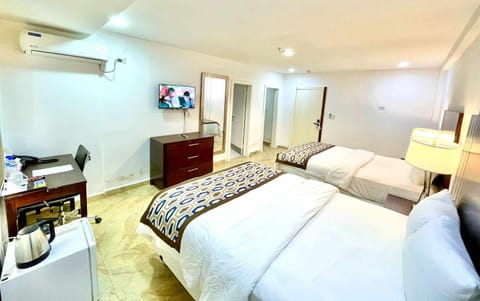 Deluxe Double or Twin Room, 2 Double Beds, Courtyard View | Down comforters, desk, soundproofing, iron/ironing board