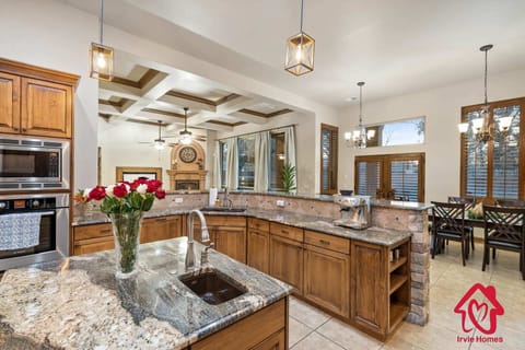 Sink with reverse-osmosis filtered water