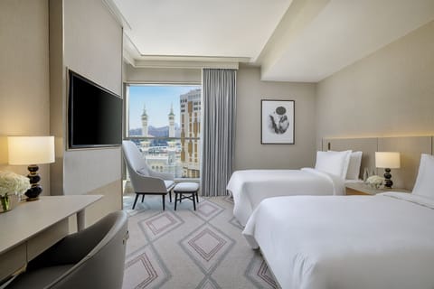 Junior Suite (Haram View) | Premium bedding, down comforters, memory foam beds, minibar