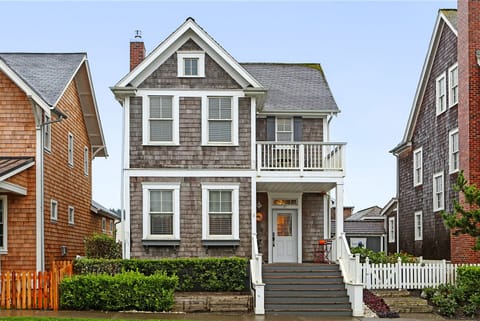 Welcome to Big Wheel Beach House