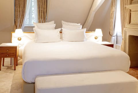 Chambre Prestige Château ou Manoir | Premium bedding, minibar, in-room safe, individually decorated