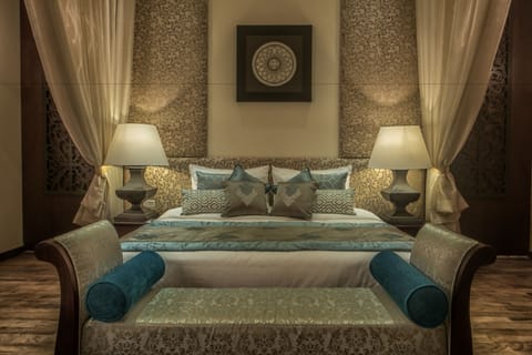 Residence Suite	 | Egyptian cotton sheets, premium bedding, Tempur-Pedic beds, minibar