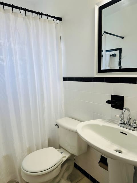 2 Bedroom Guesthouse Off Property C1A | Bathroom