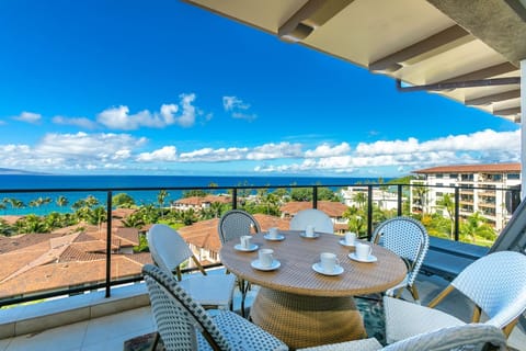 Villa, 3 Bedrooms | Outdoor dining