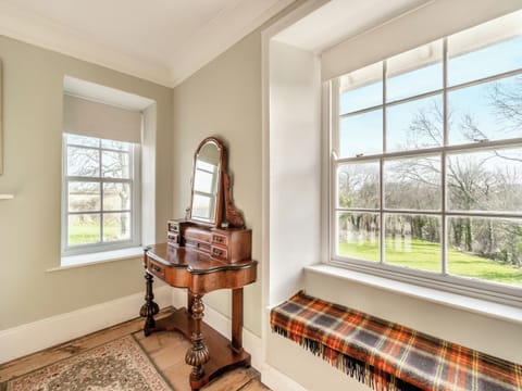 Double bedroom | Maclaren House, Thornton