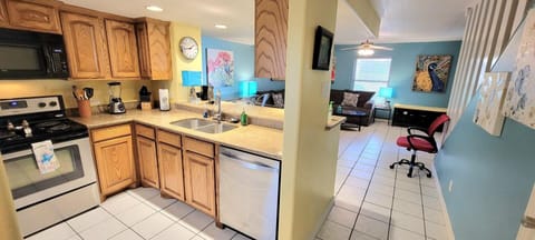 Condo, 1 Bedroom | Private kitchen | Fridge, coffee/tea maker